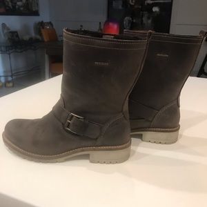 Ecco Hydromax distressed leather boots